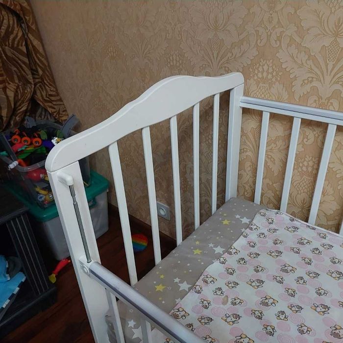 продам кроватку в хорошем состоянии