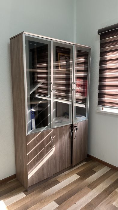 Ofisniy mebel sotiladi. Xitoydan kegan xolati ideal