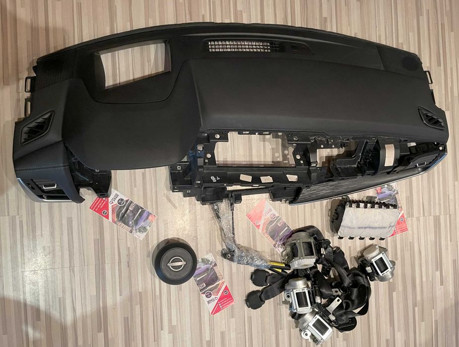 Nissan Qashqai J12  airbag plansa de bord HUD - set centuri siguranta