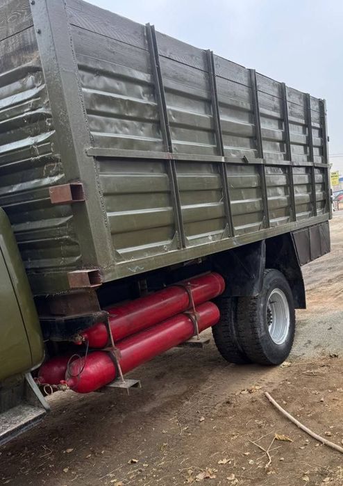 Zil 130 Srochna sotiladi