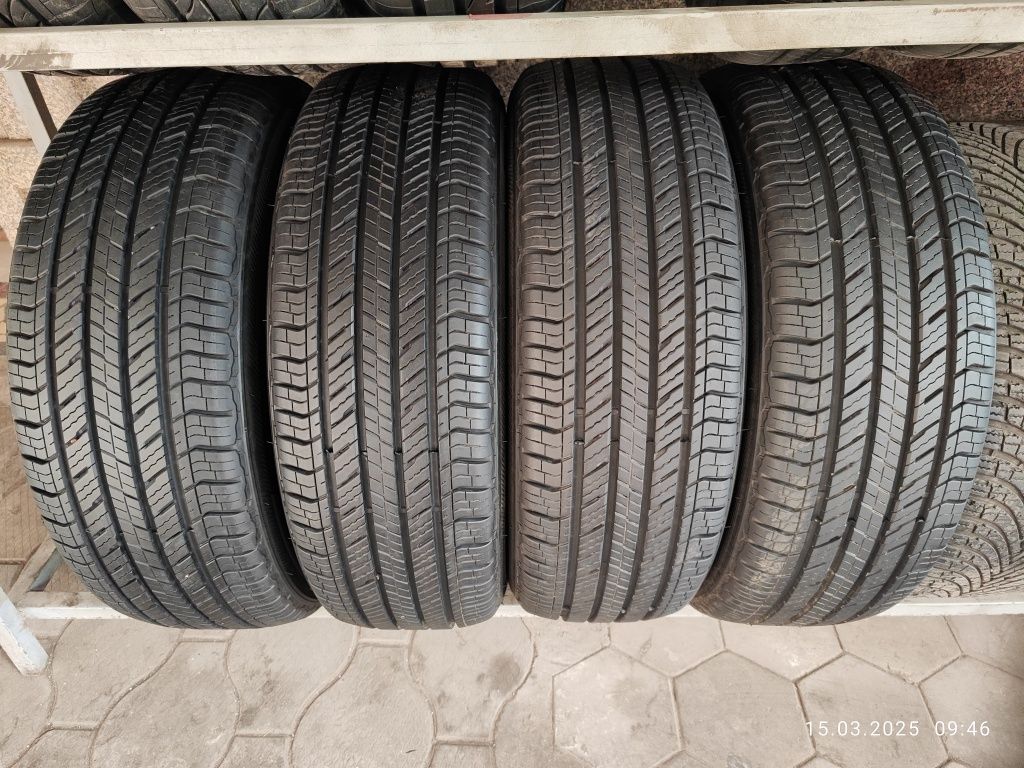 Galaxia 235/60 R19