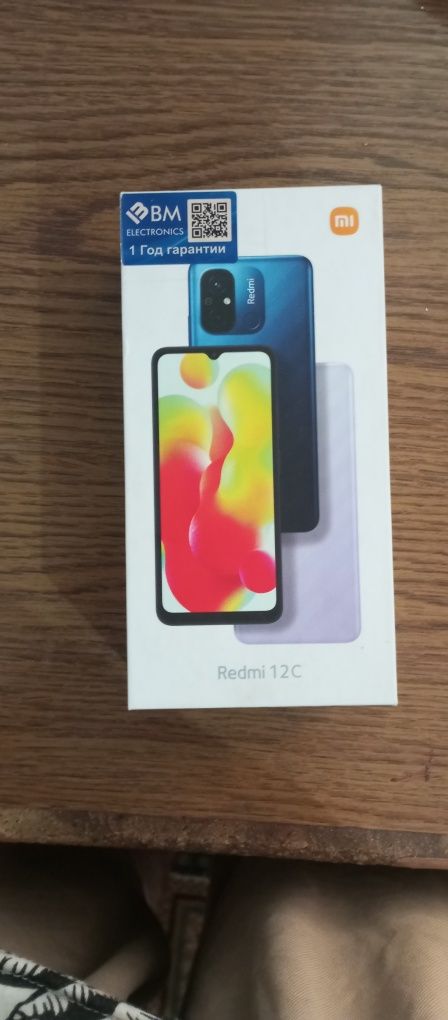 Redmi 12C sotiladi karobka dakumenti kamma narsasi mavjud
