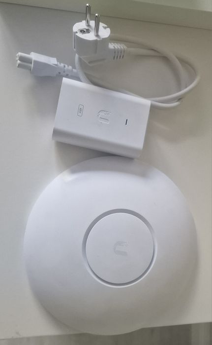 Accesorii poin UNIFI AC-PRO