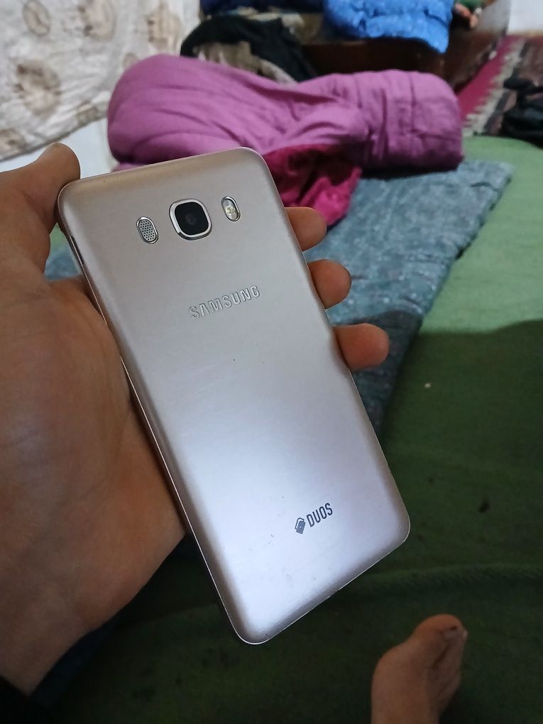 Samsung galaxy j 7 2/16