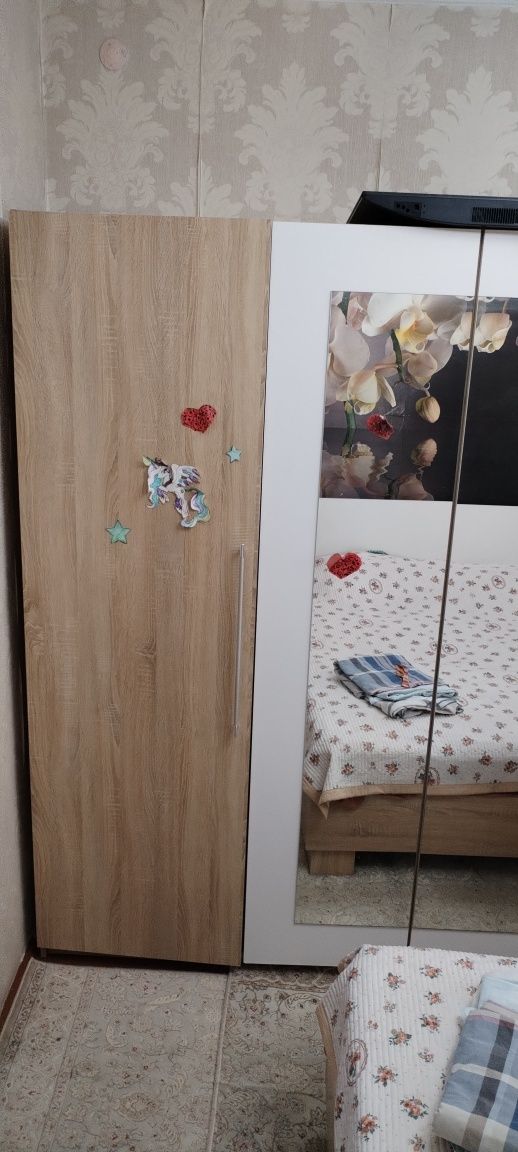 Продам шифоньер Б/У