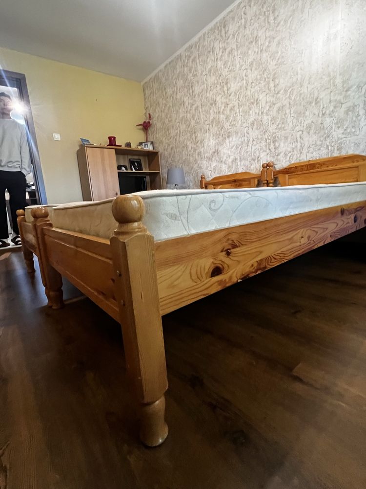 Пълно обзавеждане за детска стая, с матраци и играчки включени в ценат