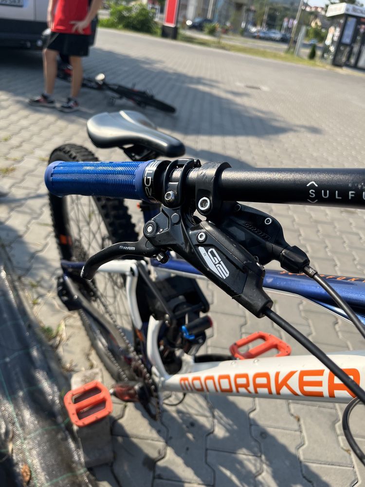 Vând bicicletă Mondraker Superfoxy 2021