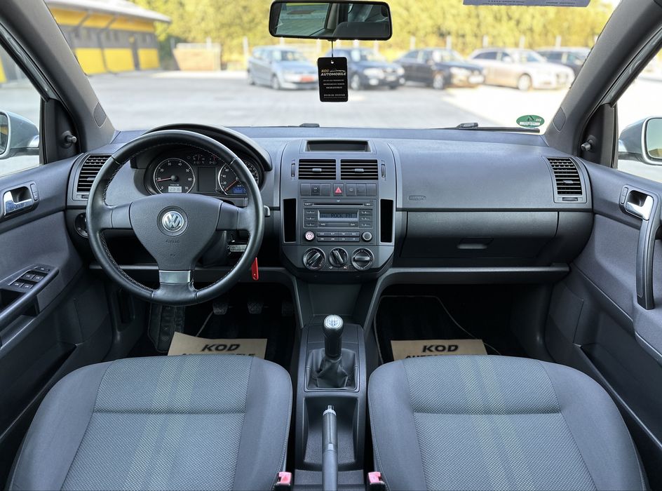 Volkswagen Polo / Silver Edition / 2009 / Benzina / RATE /