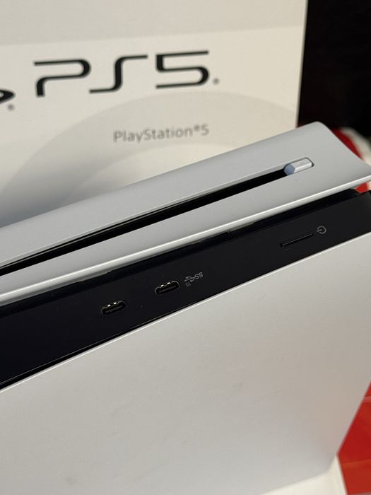 КАТО НОВ 1TB Sony Playstation 5 | PS5 Гаранция Теchnopolis до 2026