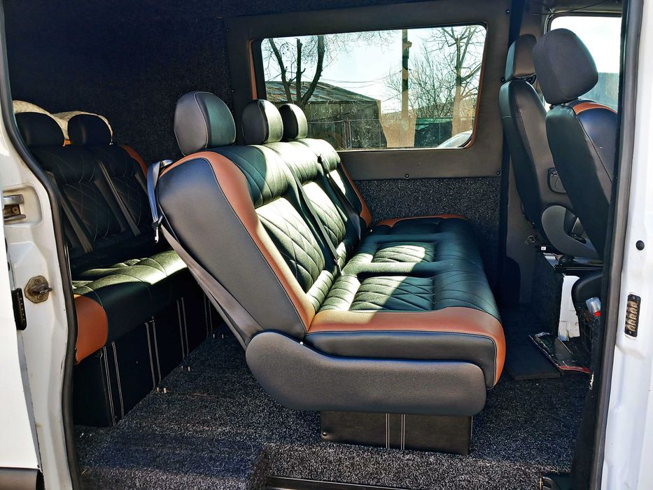 Mercedes Sprinter / 8+1 locuri / 2018 / ALB / Incalzire Auxiliara