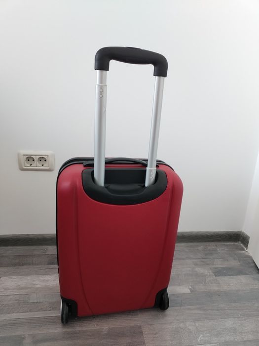 Vând troler stare perfectă