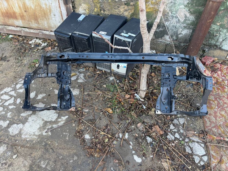 Панель телевизора радиатора Toyota Hilux