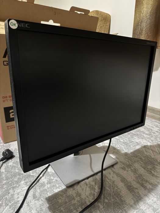 Монитор NEC MultiSync