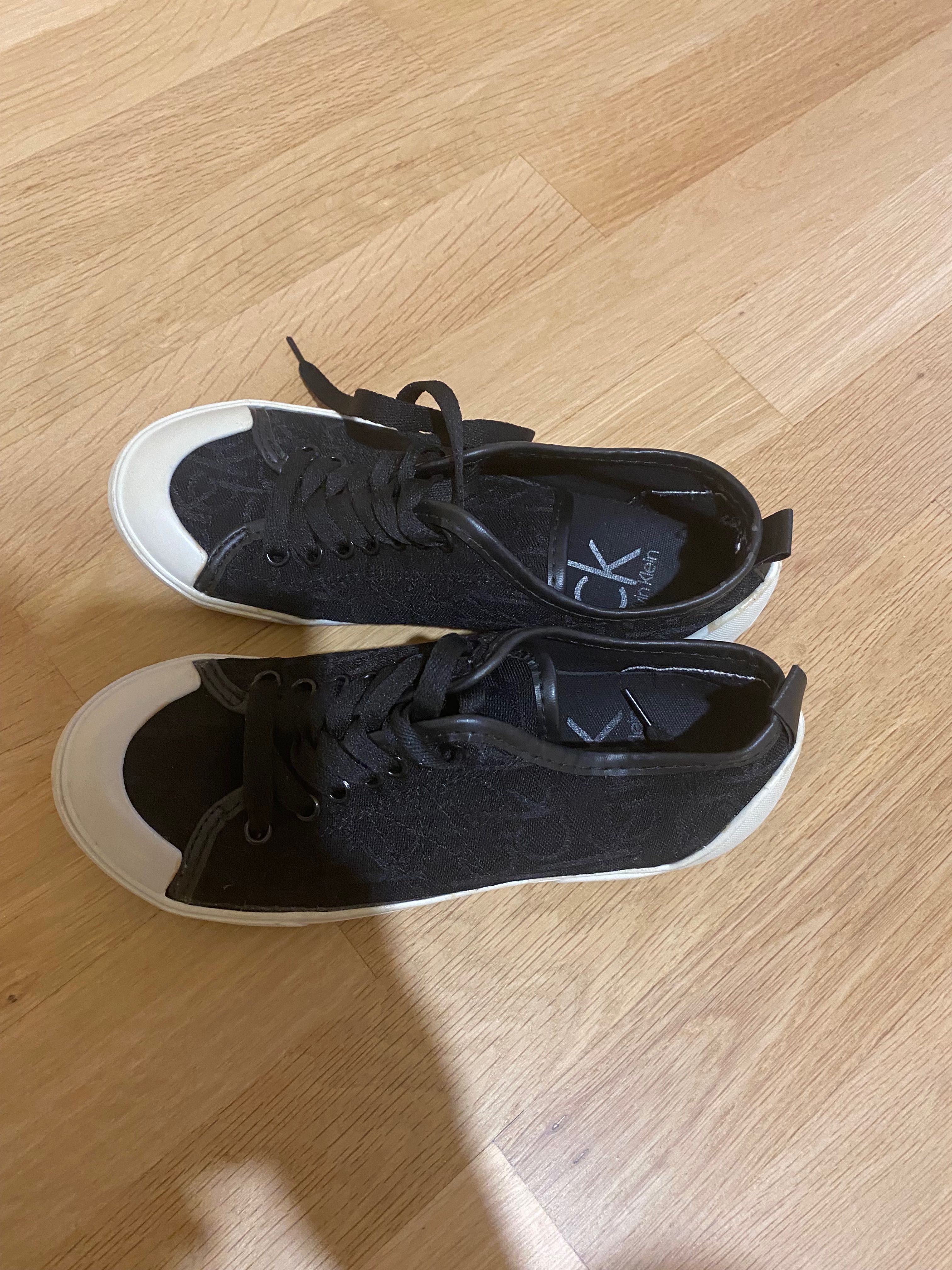 Гуменки Calvin Clein 35,5-36