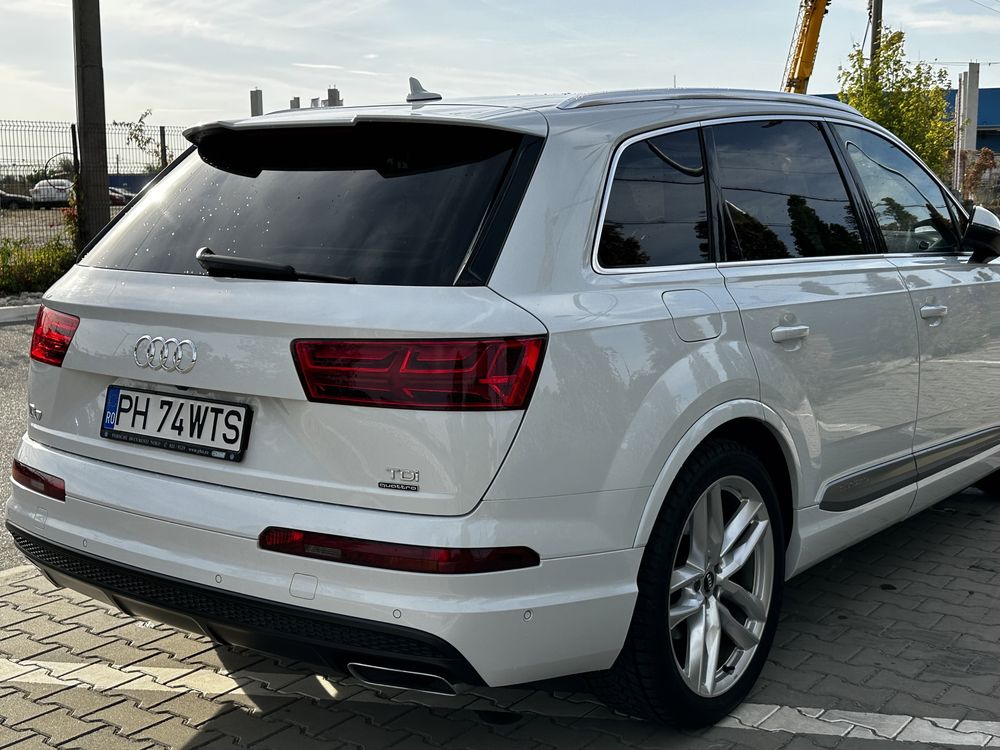 Audi Q7 S line Quattro