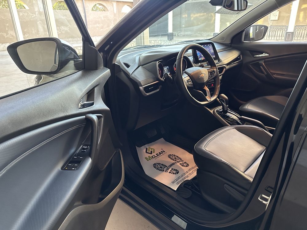 Tracker premier 2023 full
