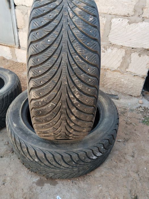Шины зимние с шипами