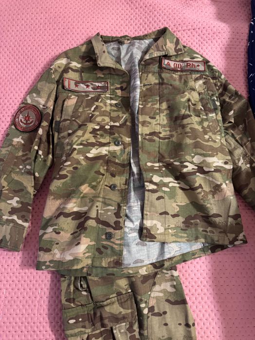 Продам военные вещи в отличном состоянии