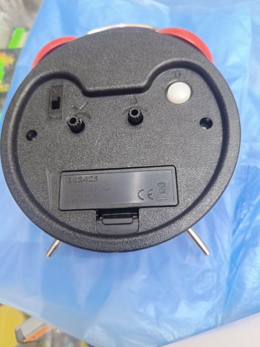 Немски будилник със звънец