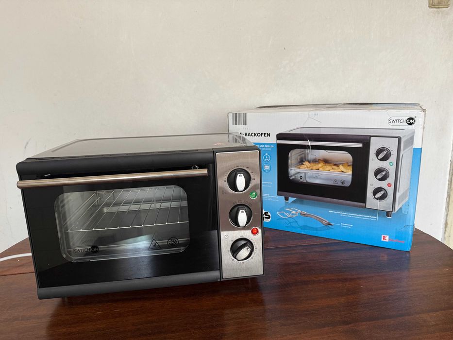 Мини фурна Switch On 1200 W