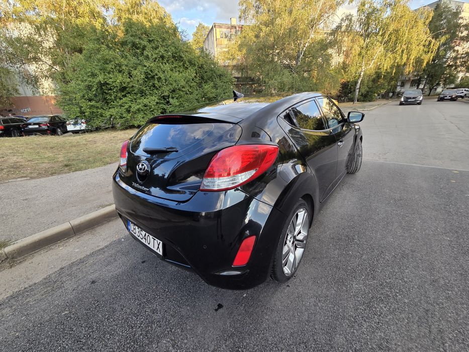 Hyundai Veloster - 14 500 лв.
