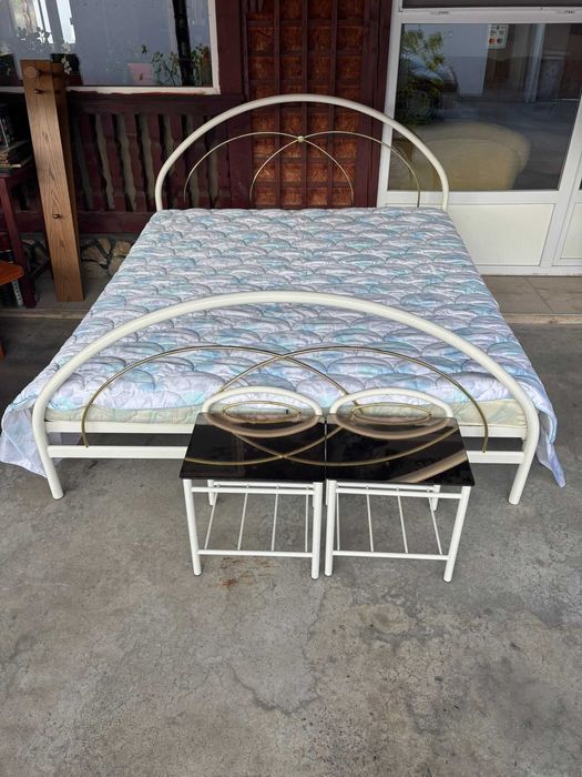 Pat metalic ~ somiere ~ saltele ~ noptiere