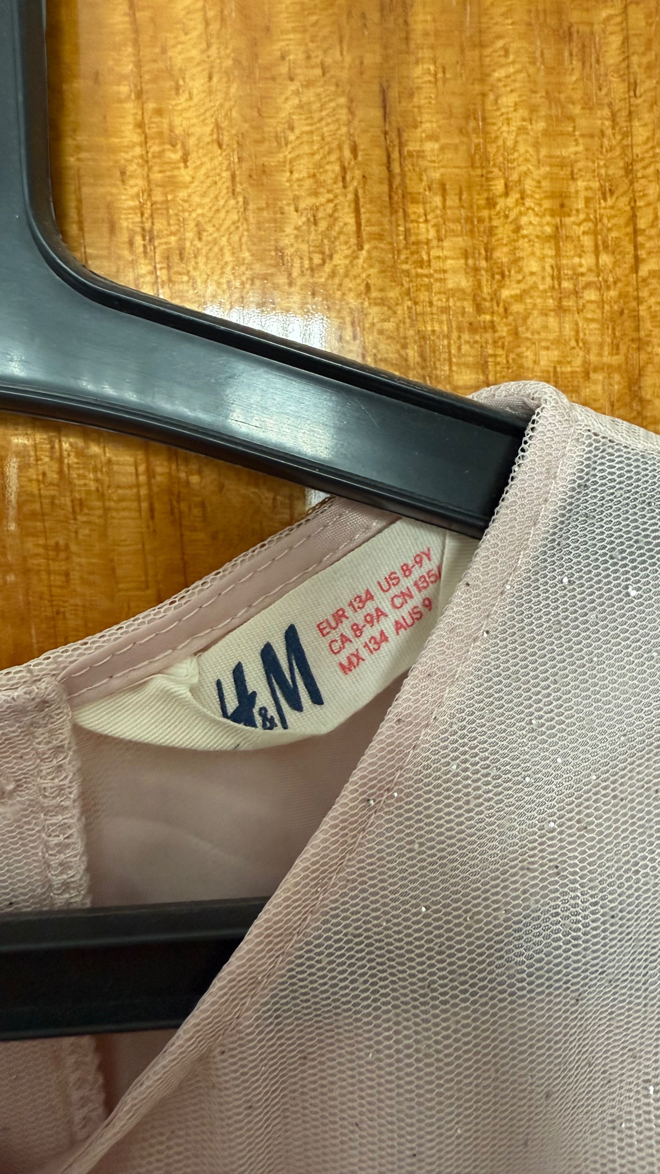 Детска рокля H&M размер 134 см.