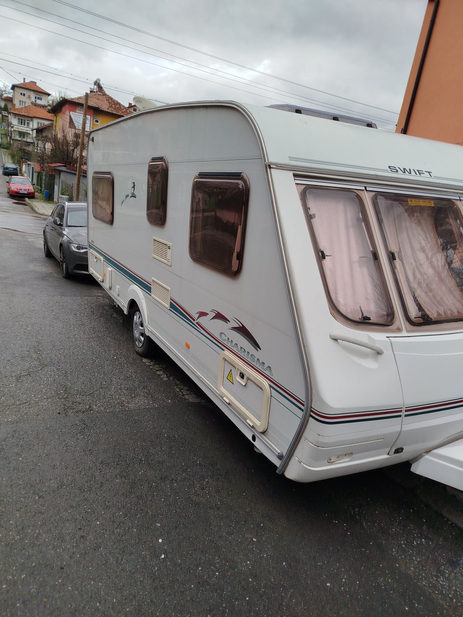 Каравана Каризма  550
