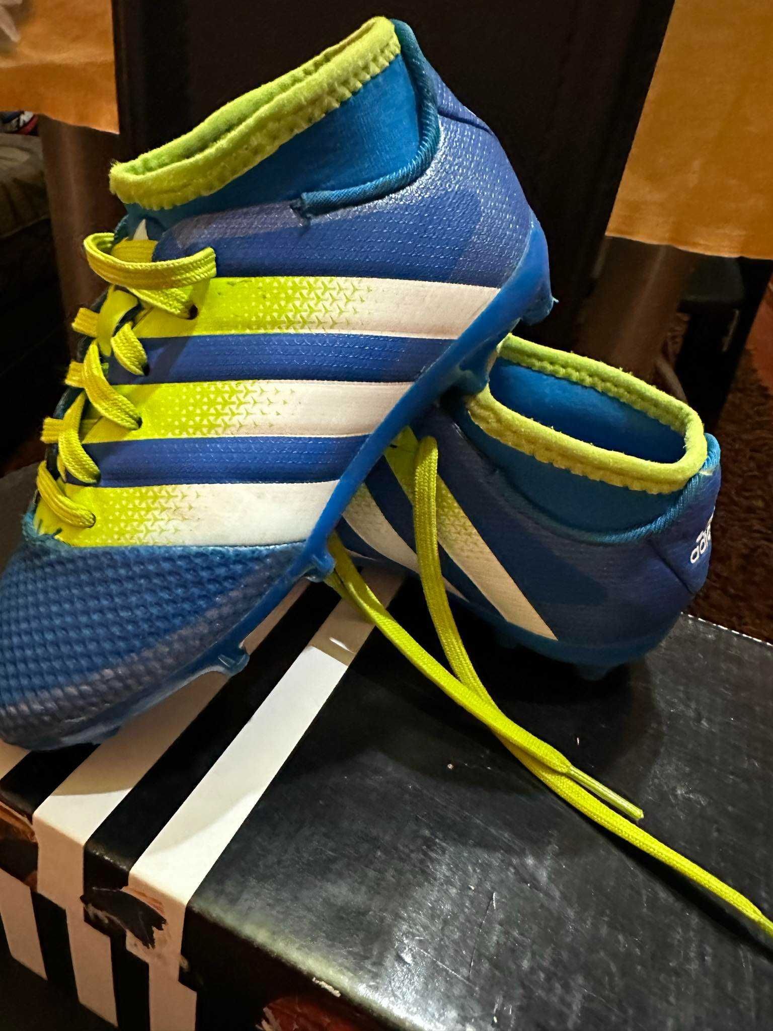 Бутонки Adidas три вида