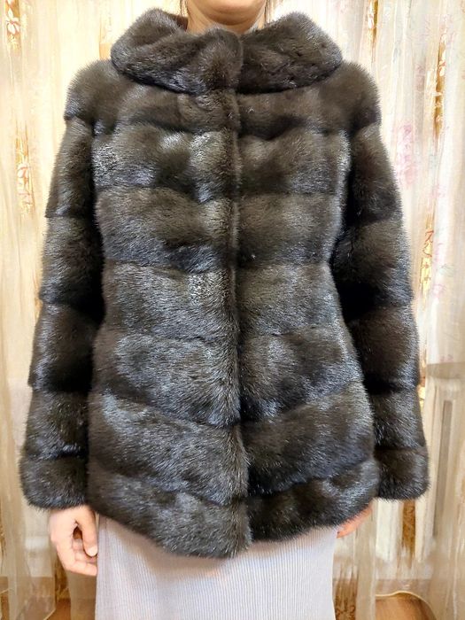 C.A.I Шуба 48 размер