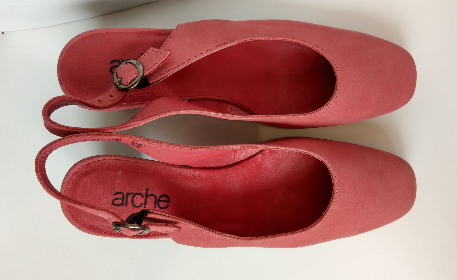 Sandale ARCHE NOI piele nubuck marime 3 1/2, 36/37 in magazin 350euro