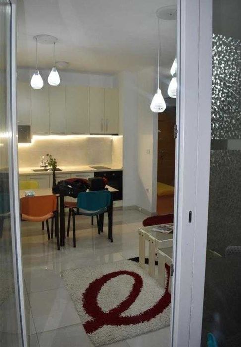 Дава се под наем Двустаен апартамент в Бургас, Възраждане - 56 кв.м за 204 € - Снимка #1