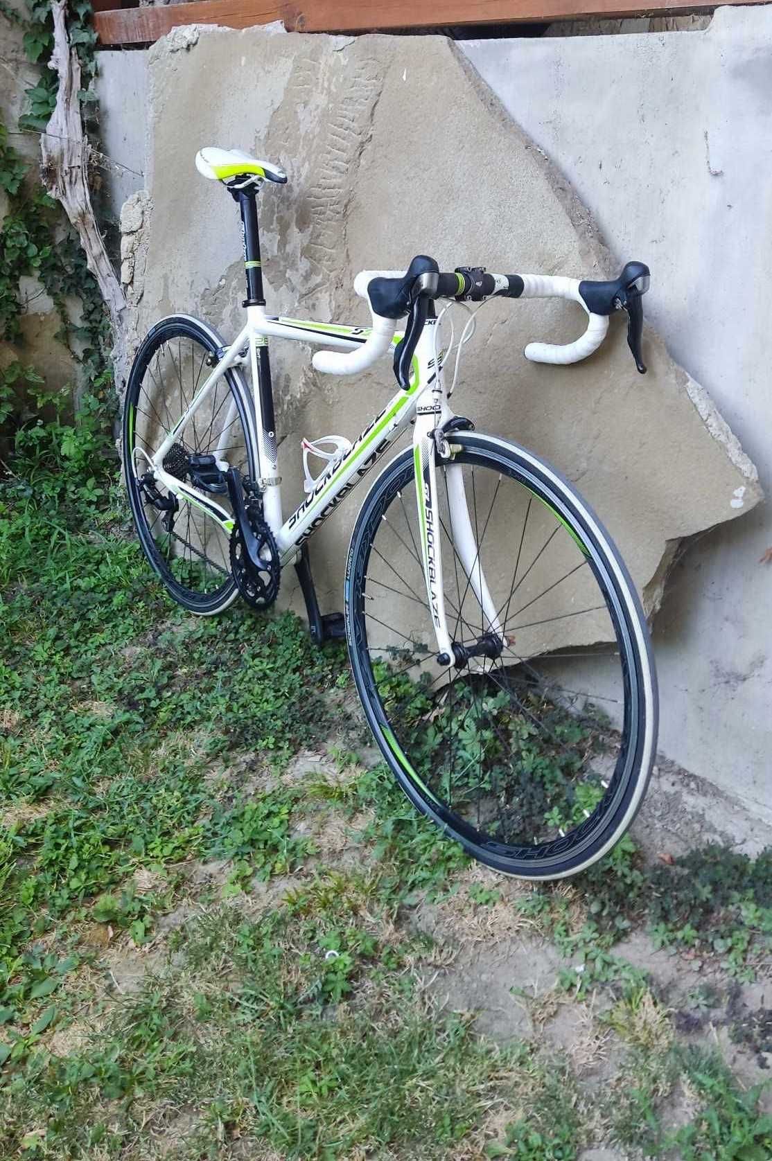Шосеен велосипед Shockblaze S7 SL 105