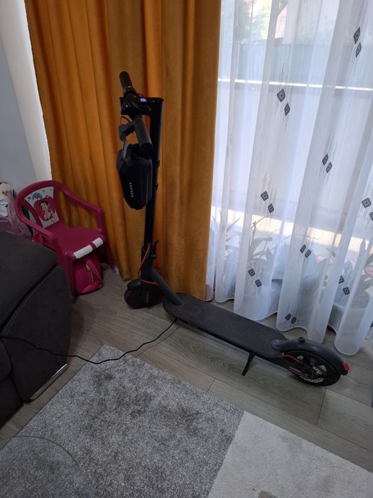 Trotineta Xiaomi M365 Pro