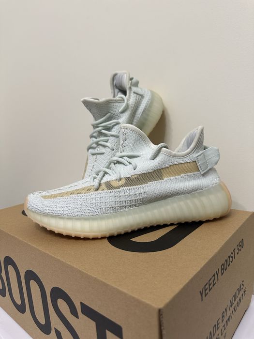 Super Reducere ! Yeezy Boost 350 - Hyperspace - Marimea 39