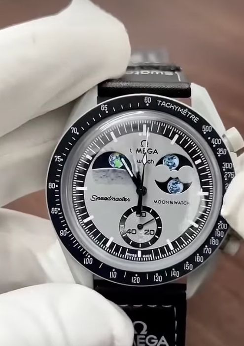 Omega - swatch seamaster moonwatch миссия на Луну