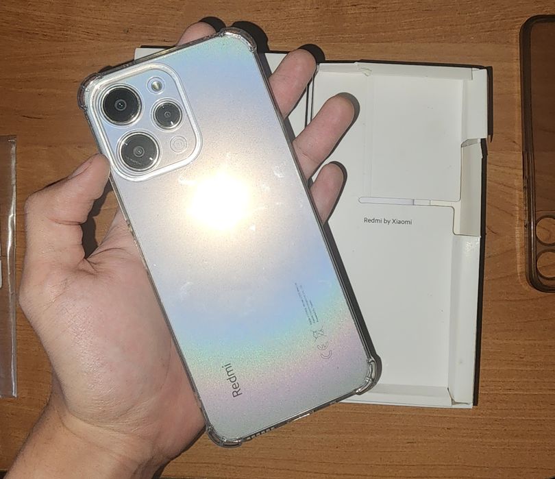 Redmi 12 8/256 б/у полностью рабочий