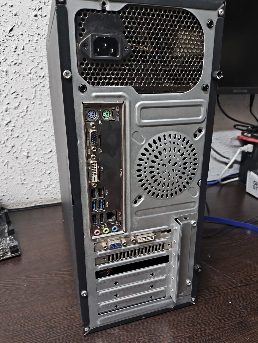 Asrock B75+i5 2300+8Gb+GTX650