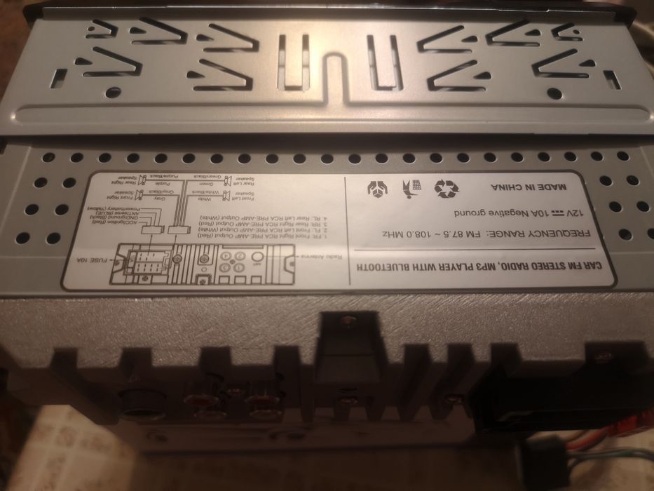 Качественно Авто радио с блутут (alpine sony pioneer jvc kenwood}