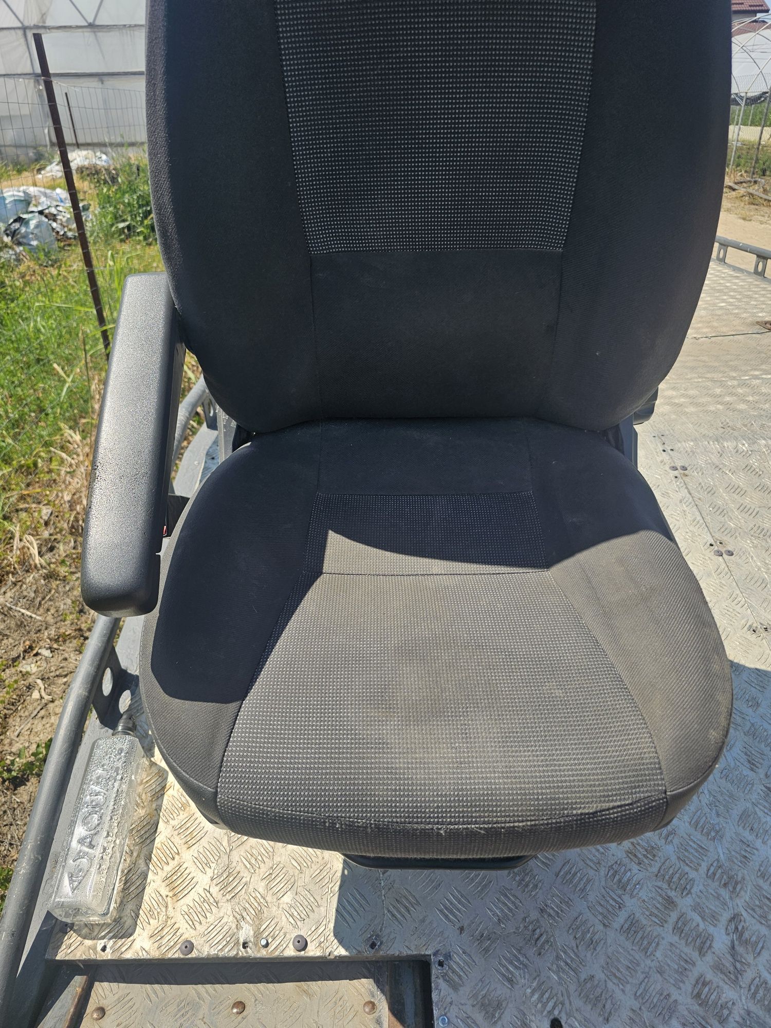 Scaun fata stanga Peugeot Boxer 2 Typ250 [2006 - 2011] Autoutilitara d