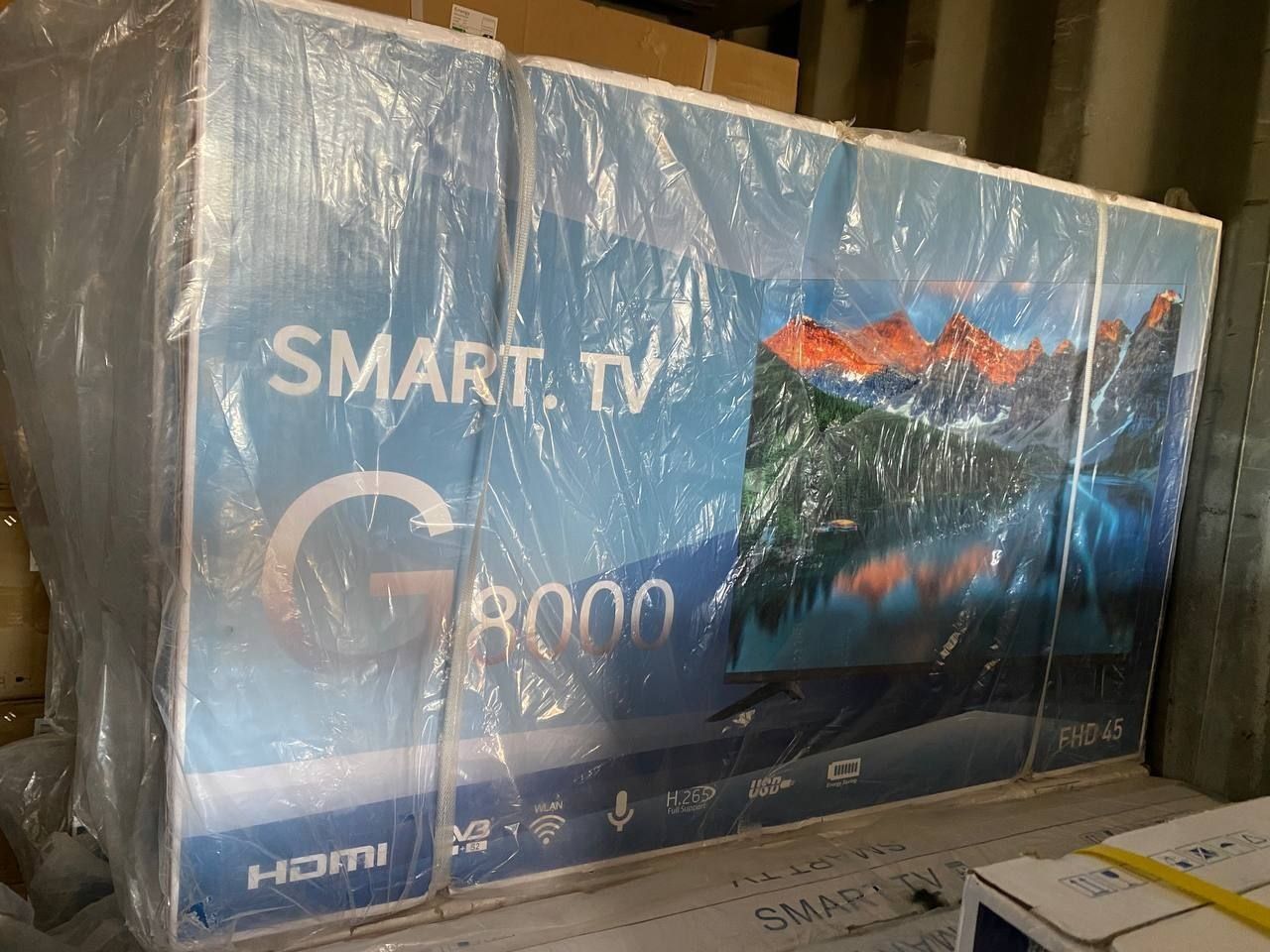 Televizirla yengi  smart 2 ta pultli galasavoy upravleniya bor full HD