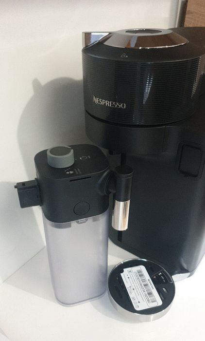 Espressor Nespresso Vertuo Lattissima, Cod 89932