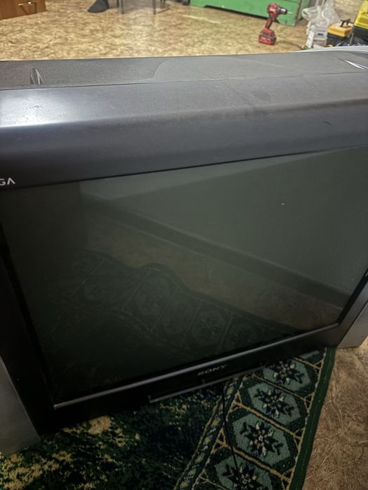 Продам телевизор