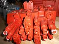 distribuitor hidraulic excavator hitachi ex370