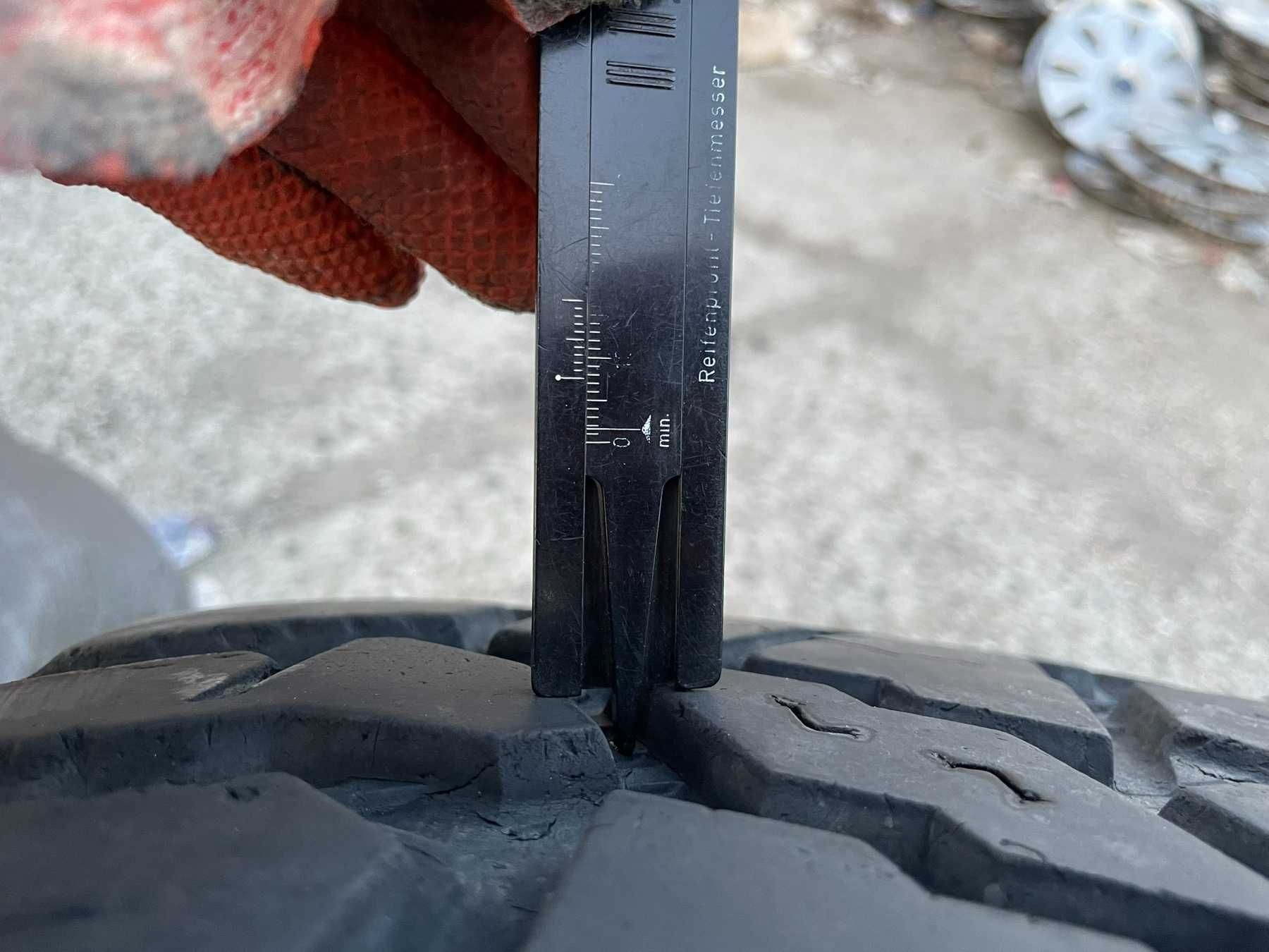 315/70/17 COOPER DISCOVERER STT PRO 121/118Q dot 18-22 грайфер 7-11мм