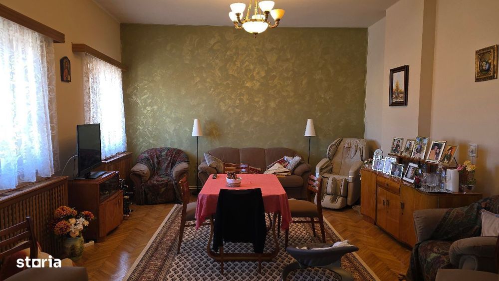 Vand apartament 4 camere dec. in Deva, ultracentral, mobilat,