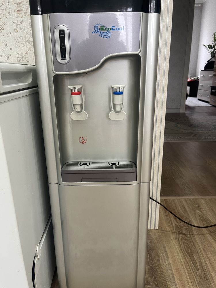 Продам куллер для воды