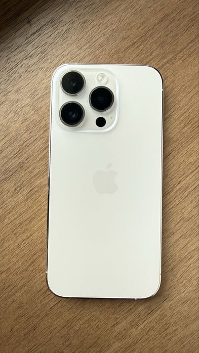 Продам Iphone 14 pro 256 gb.