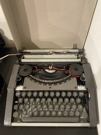 Masina de scris franța