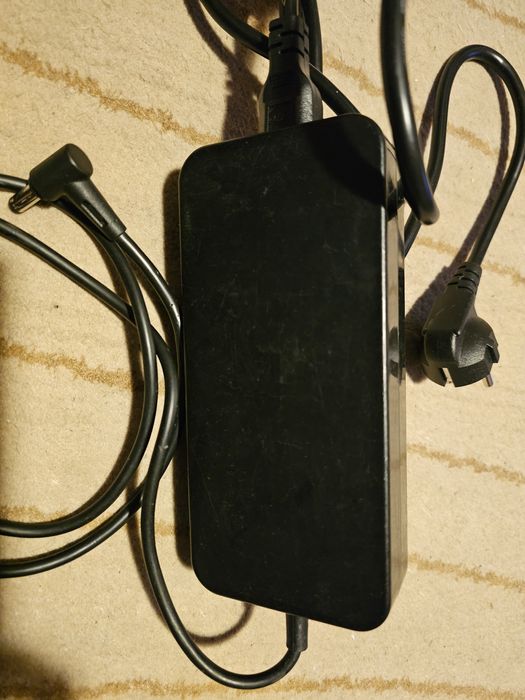 Incarcator Asus laptop 19.5V 8A 160W sursa rog